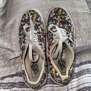 White floral vans size 2